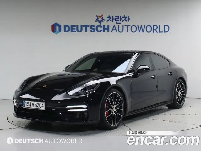 Porsche Panamera 2022 — фото 1