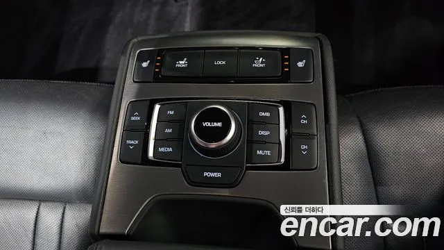 Hyundai Genesis 2016 — фото 19