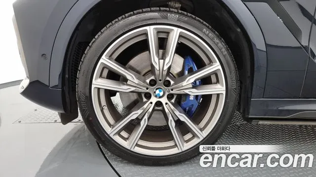 BMW X6 2021 — фото 5