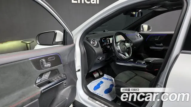 Mercedes-Benz GLA-Class 2021 — фото 10