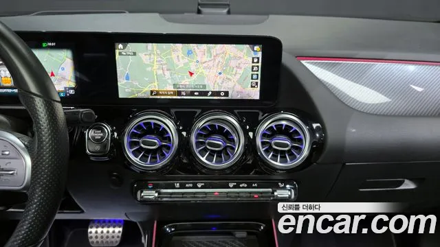 Mercedes-Benz GLA-Class 2021 — фото 14