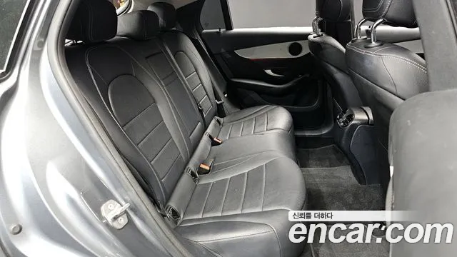 Mercedes-Benz GLC-Class 2018 — фото 12
