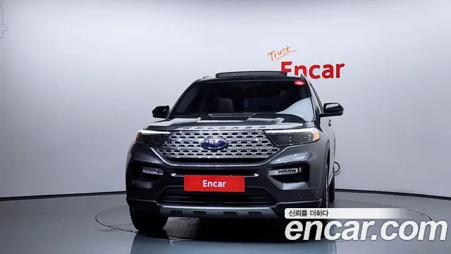 Ford Explorer 2020 — фото 3