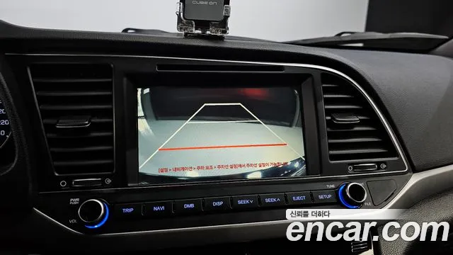 Hyundai AVANTE 2016 — фото 16