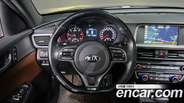 Kia K5 2016 — фото 14