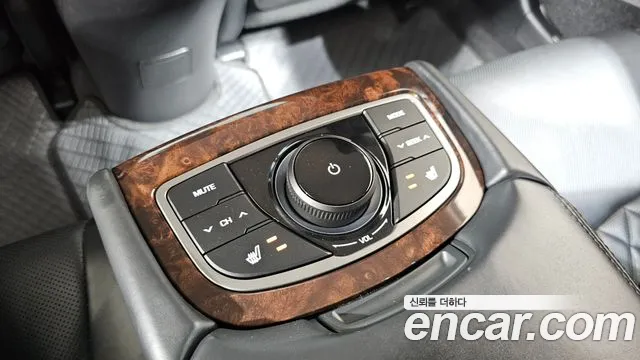 Hyundai Aslan 2015 — фото 19