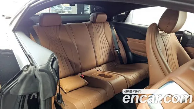 Mercedes-Benz E-Class 2019 — фото 12