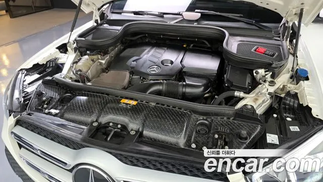 Mercedes-Benz GLE-Class 2019 — фото 6