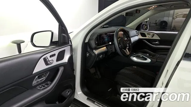 Mercedes-Benz GLE-Class 2019 — фото 10