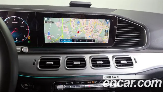 Mercedes-Benz GLE-Class 2019 — фото 14