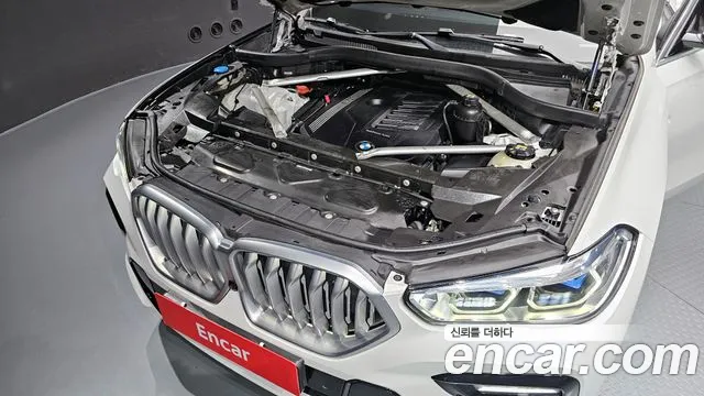 BMW X6 2021 — фото 11