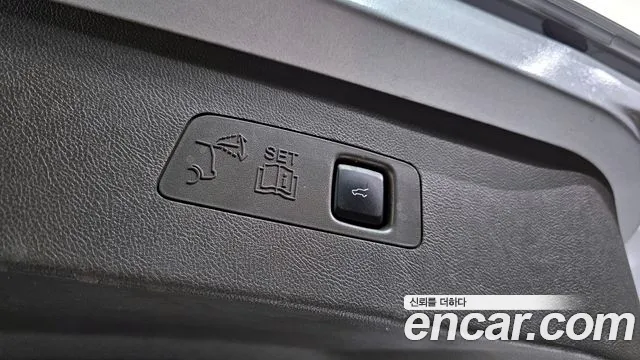 Lincoln Corsair 2021 — фото 20