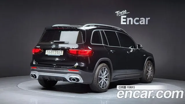 Mercedes-Benz GLB-Class 2023 — фото 2