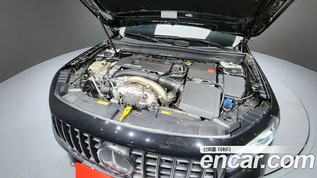Mercedes-Benz GLB-Class 2023 — фото 6