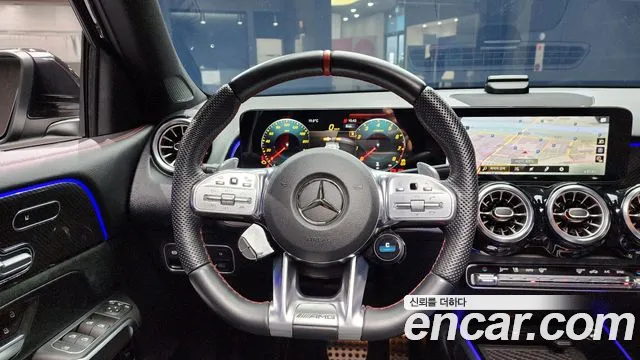 Mercedes-Benz GLB-Class 2023 — фото 14