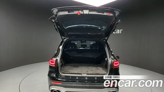 Mercedes-Benz GLB-Class 2023 — фото 20