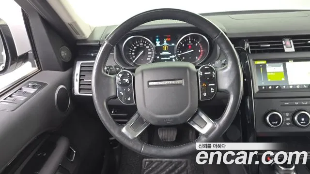 Land Rover Discovery 2019 — фото 13