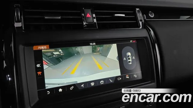Land Rover Discovery 2019 — фото 15