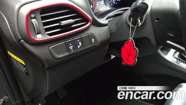 Hyundai i30 2018 — фото 16