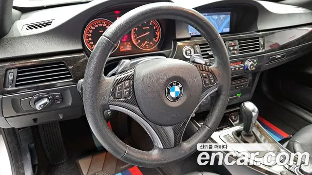 BMW 3-Series 2009 — фото 13