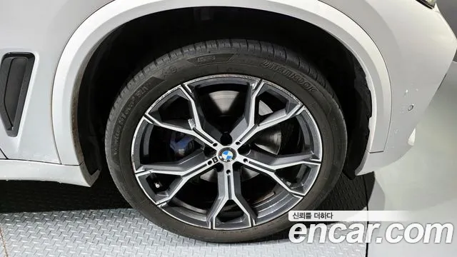 BMW X5 2022 — фото 5