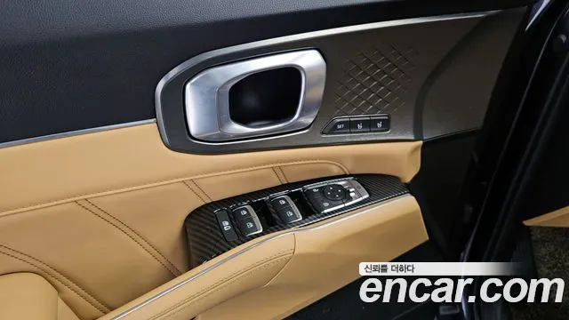 Kia Sorento 2022 — фото 17