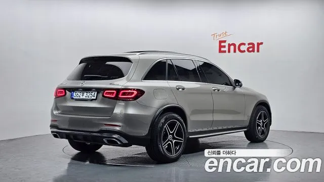 Mercedes-Benz GLC-Class 2022 — фото 2