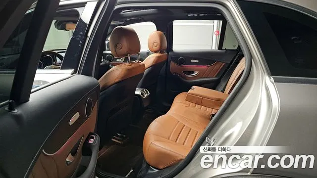 Mercedes-Benz GLC-Class 2022 — фото 11