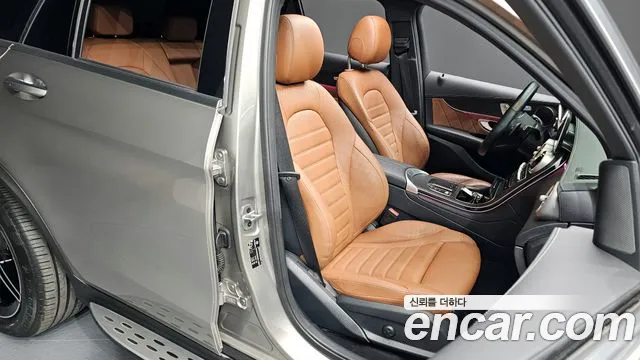 Mercedes-Benz GLC-Class 2022 — фото 12