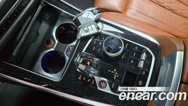 BMW X7 2022 — фото 9