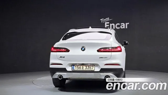 BMW X4 2021 — фото 4