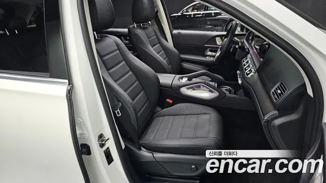 Mercedes-Benz GLE-Class 2025 — фото 10
