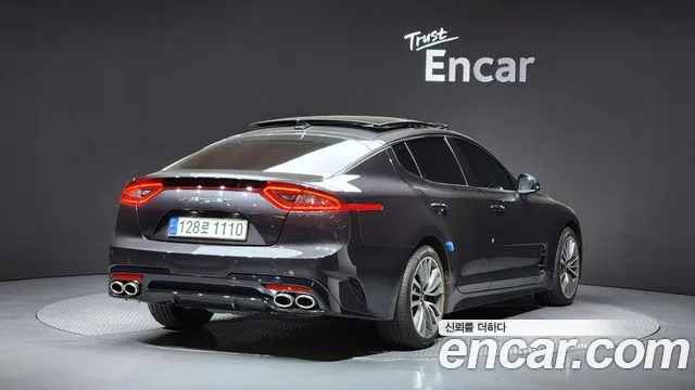 Kia Stinger 2018 — фото 2