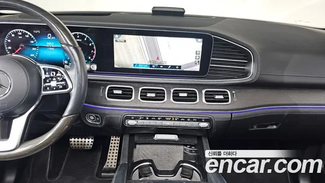 Mercedes-Benz GLS-Class 2023 — фото 14