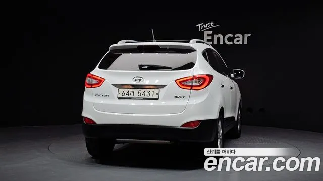 Hyundai Tucson 2015 — фото 4
