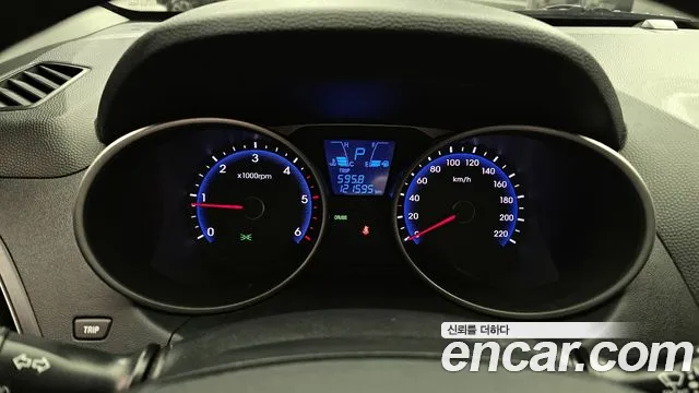 Hyundai Tucson 2015 — фото 8