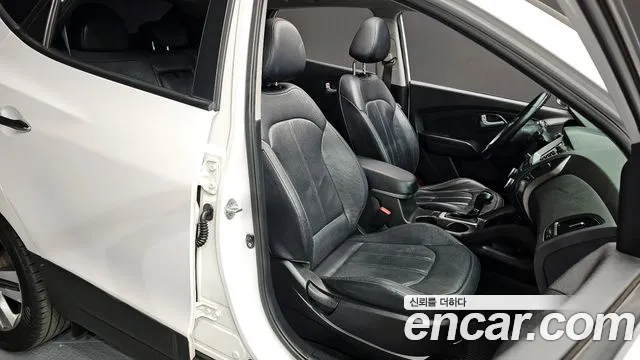 Hyundai Tucson 2015 — фото 12
