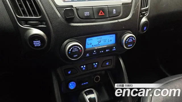 Hyundai Tucson 2015 — фото 17