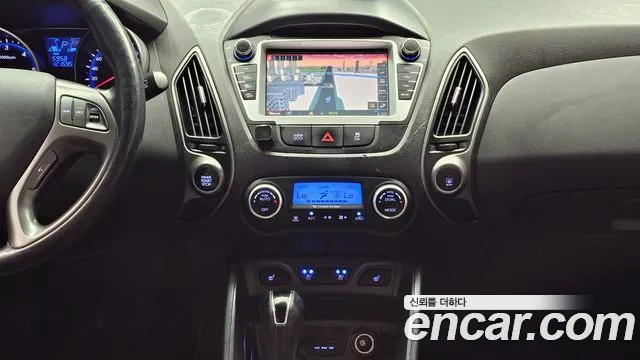 Hyundai Tucson 2015 — фото 19