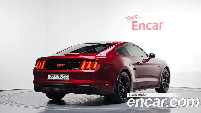 Ford Mustang 2016 — фото 2