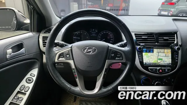 Hyundai Accent 2017 — фото 13
