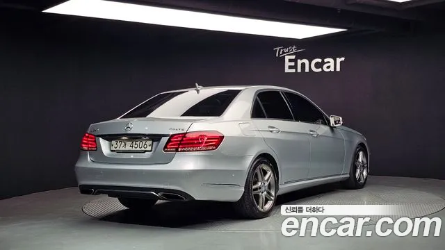 Mercedes-Benz E-Class 2014 — фото 2