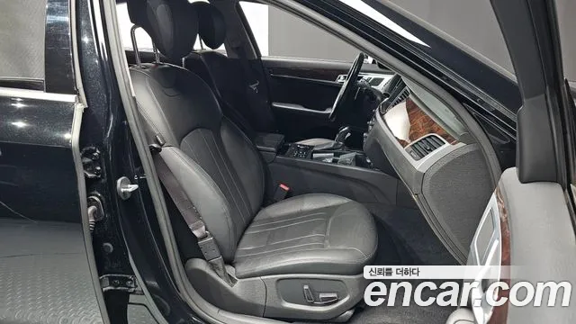 Hyundai Genesis 2015 — фото 12