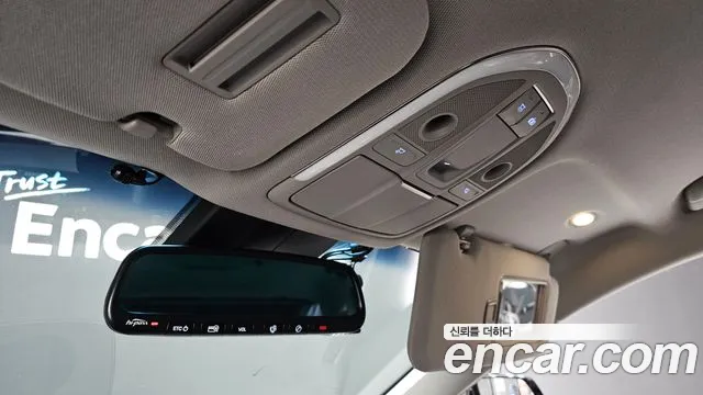 Hyundai Genesis 2015 — фото 18