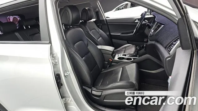 Hyundai Tucson 2017 — фото 10