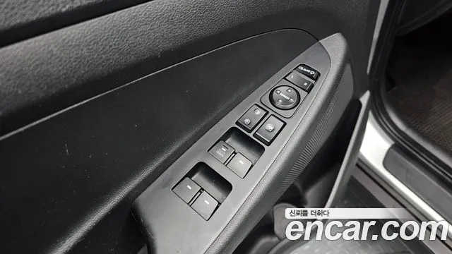 Hyundai Tucson 2017 — фото 12