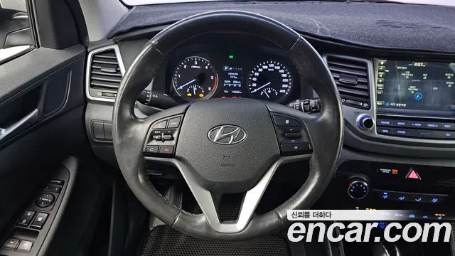 Hyundai Tucson 2017 — фото 14