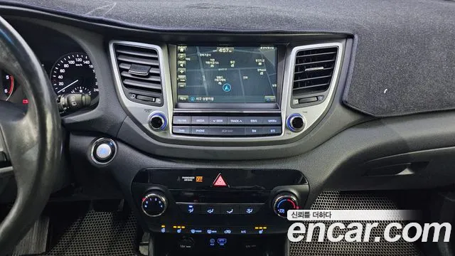 Hyundai Tucson 2017 — фото 20