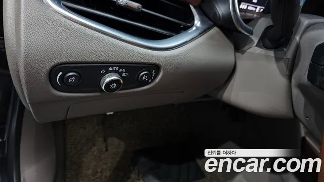 ChevroletGMDaewoo Malibu 2017 — фото 17
