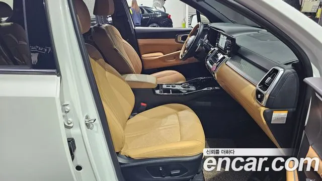 Kia Sorento 2022 — фото 10